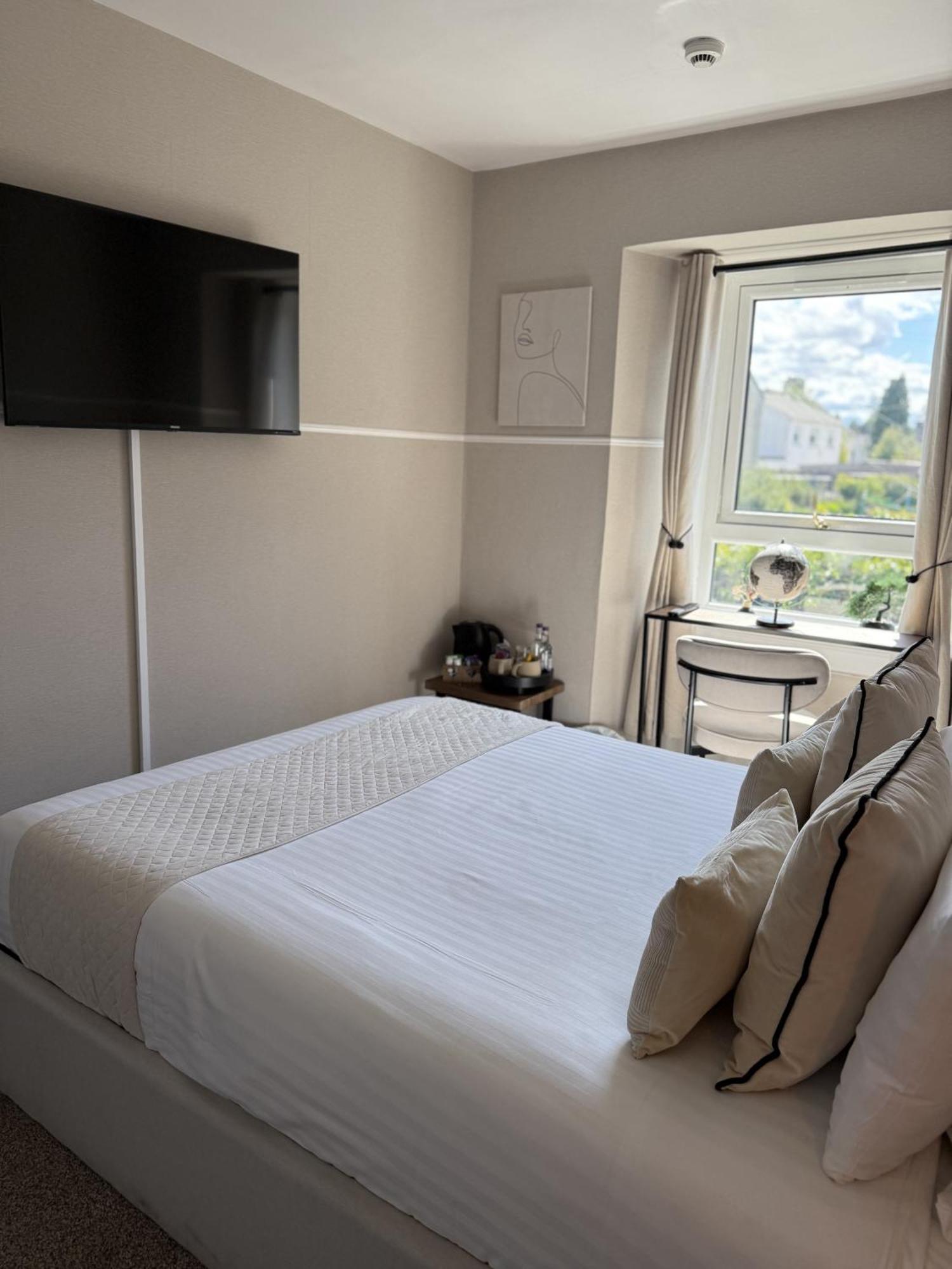 The Glendevon Hotel Охтерардер Номер фото